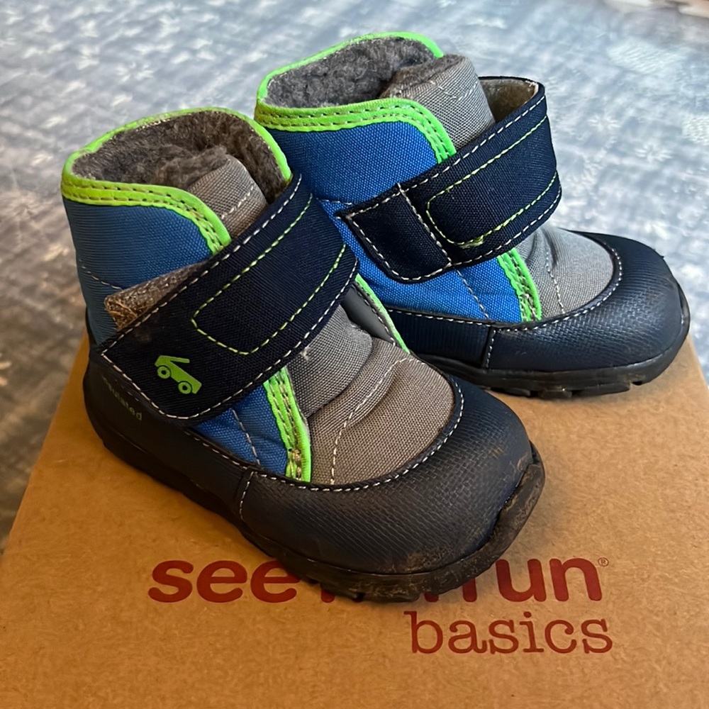 See Kai Run Blake boots Navy/Gray 6 insulated water repellent toddler